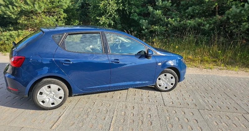 Seat Ibiza cena 32900 przebieg: 137500, rok produkcji 2016 z Pniewy małe 379